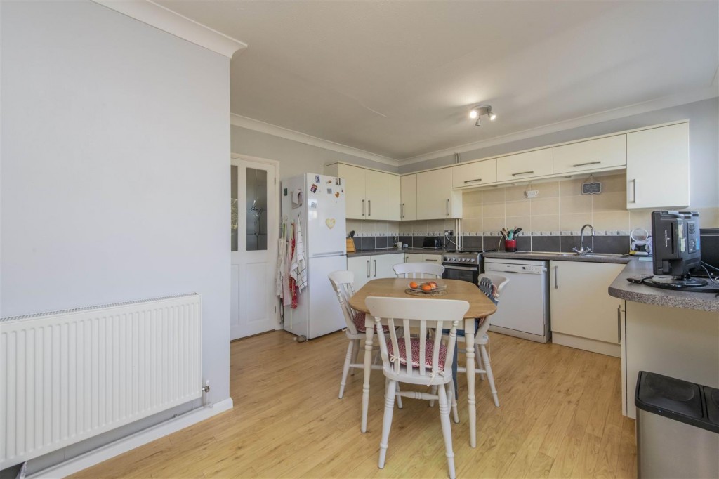 Images for Churchill Way, Kettering EAID:oscarjamesapi BID:2