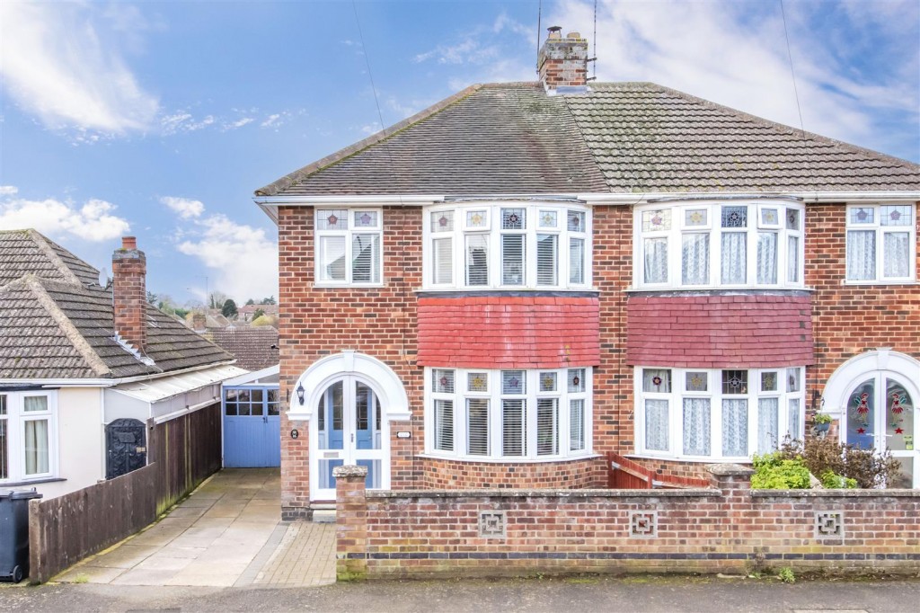 Images for Hillcrest Avenue, Kettering EAID:oscarjamesapi BID:2