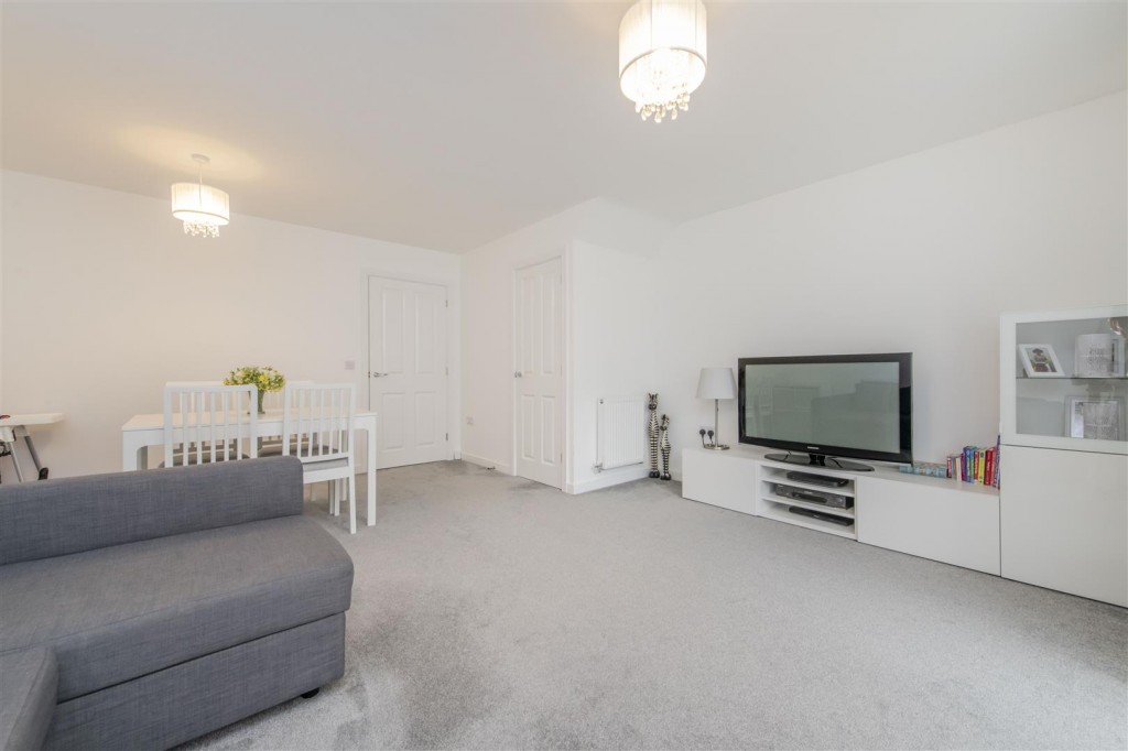 Images for Sulgrave Way, Wellingborough EAID:oscarjamesapi BID:6