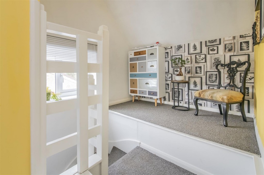 Images for Meadow View, Higham Ferrers, Rushden EAID:oscarjamesapi BID:3