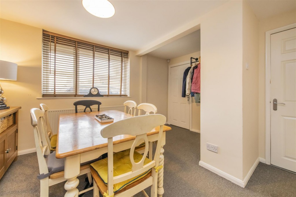 Images for Meadow View, Higham Ferrers, Rushden EAID:oscarjamesapi BID:3