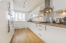 Images for Cannock Crescent, Desborough