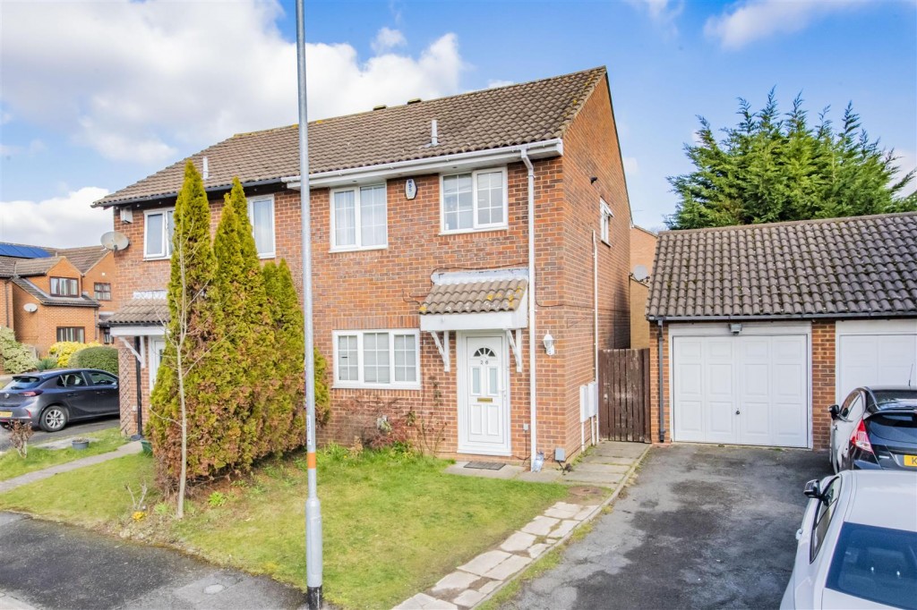 Images for Springbanks Way, Northampton EAID:oscarjamesapi BID:1