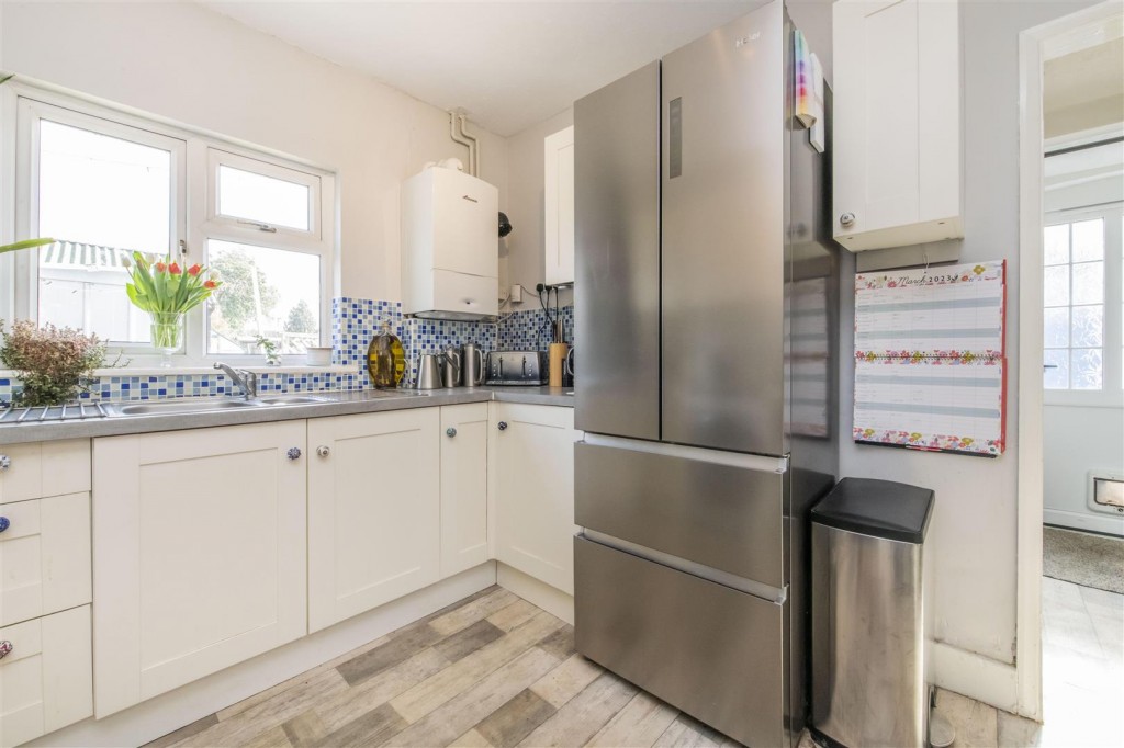 Images for Spencer Street, Rothwell EAID:oscarjamesapi BID:2