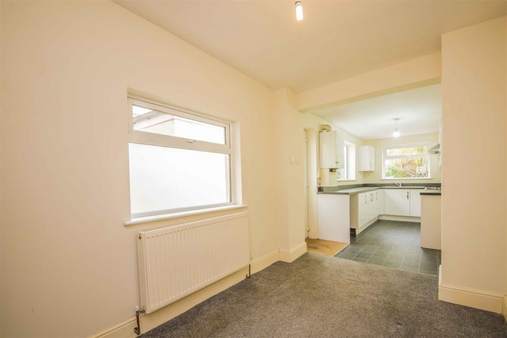 Images for Broadway, Kettering EAID:oscarjamesapi BID:2