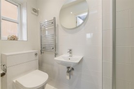 Images for Newmarket Close, Corby