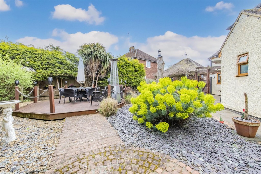 Images for De Vere Road, Thrapston, Kettering EAID:oscarjamesapi BID:3