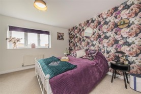 Images for Lensway, Mawsley