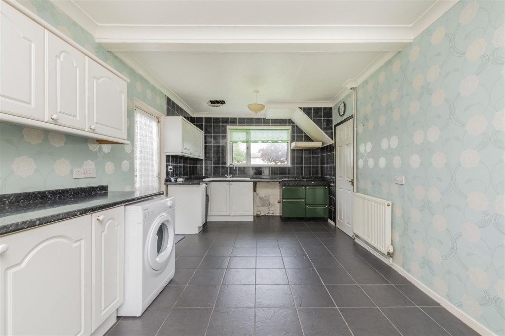 Images for Welland Vale Road, Corby EAID:oscarjamesapi BID:4