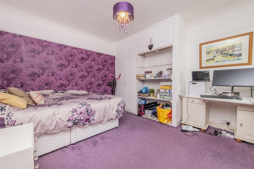 Images for Kingsley Avenue, Kettering EAID:oscarjamesapi BID:2