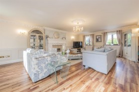 Images for Watermill Close, Desborough