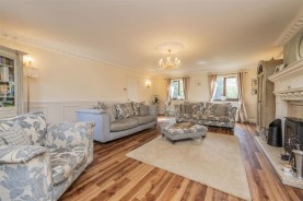 Images for Watermill Close, Desborough