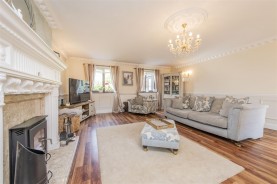 Images for Watermill Close, Desborough