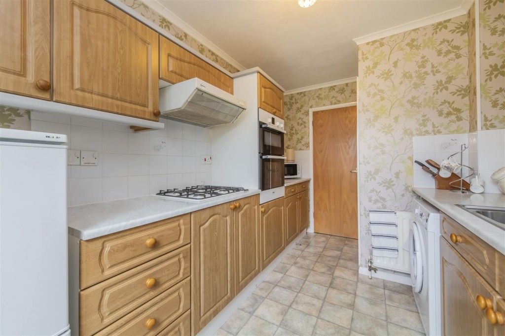 Images for Wentworth Avenue, Wellingborough EAID:oscarjamesapi BID:6