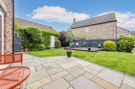 Images for Hunts Field Drive, Gretton