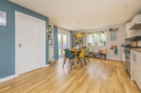 Images for Hunts Field Drive, Gretton