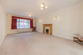 Images for Hanover Close, Barton Seagrave, Kettering