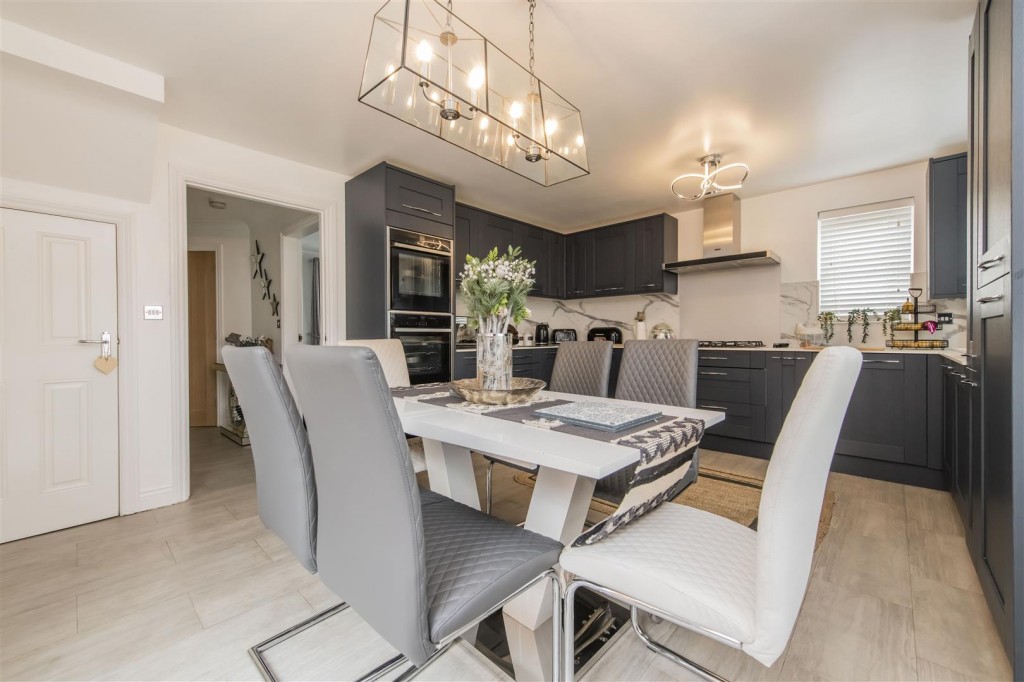 Images for Huntingdon Close, Corby EAID:oscarjamesapi BID:4
