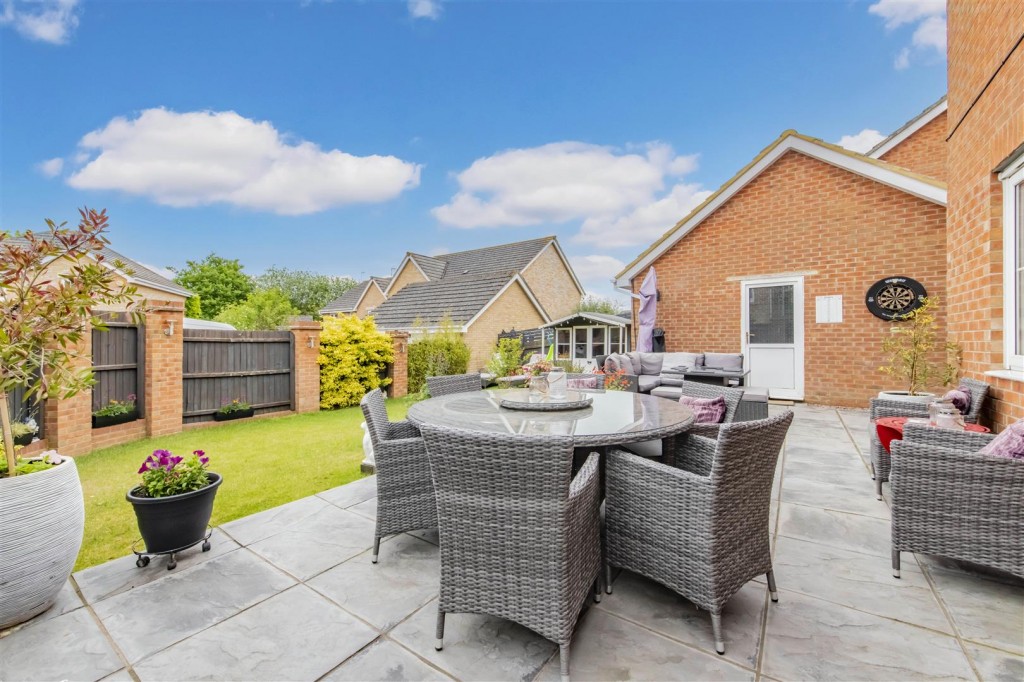 Images for Huntingdon Close, Corby EAID:oscarjamesapi BID:4