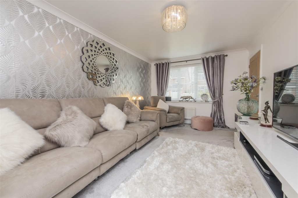 Images for Huntingdon Close, Corby EAID:oscarjamesapi BID:4
