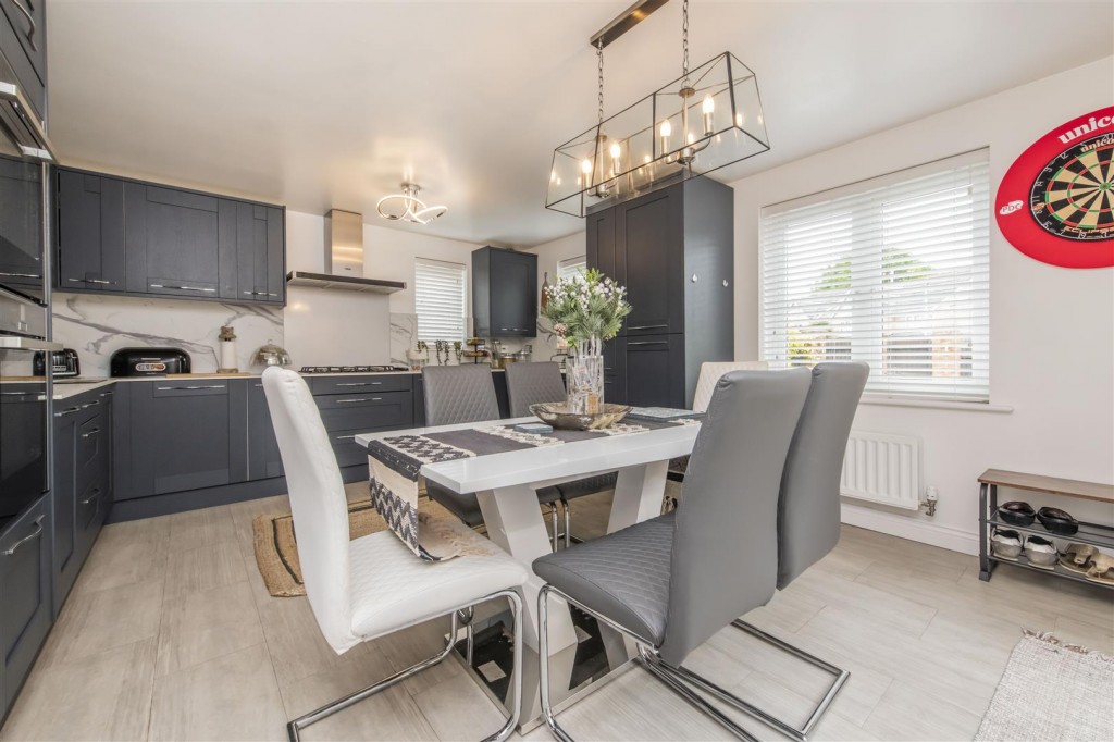 Images for Huntingdon Close, Corby EAID:oscarjamesapi BID:4