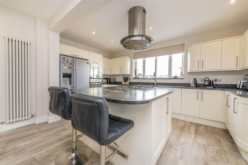 Images for Rockingham Road, Kettering EAID:oscarjamesapi BID:2