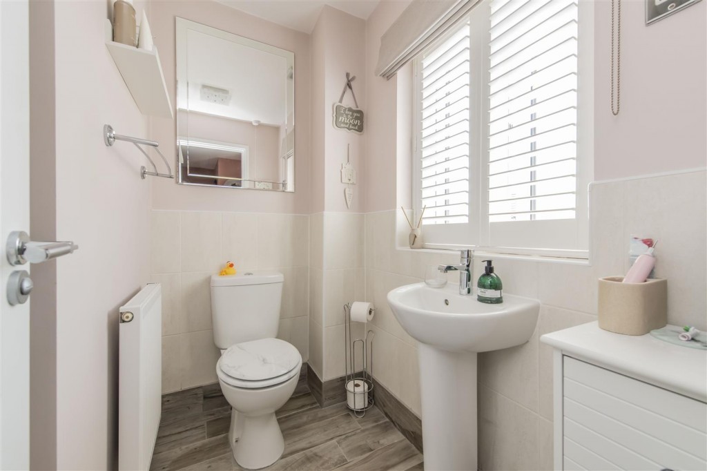 Images for Virginia Crescent, Burton Latimer, Kettering EAID:oscarjamesapi BID:3