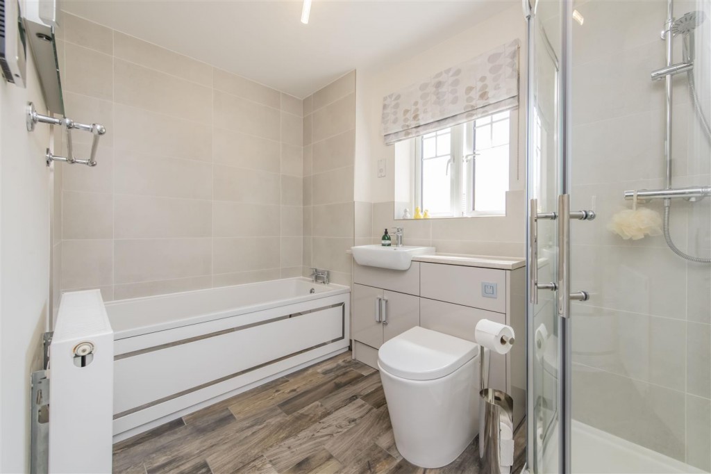 Images for Virginia Crescent, Burton Latimer, Kettering EAID:oscarjamesapi BID:3