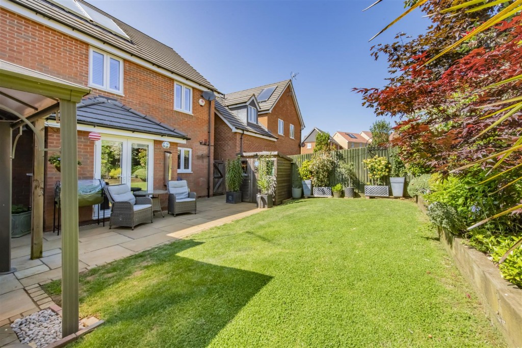 Images for Virginia Crescent, Burton Latimer, Kettering EAID:oscarjamesapi BID:3