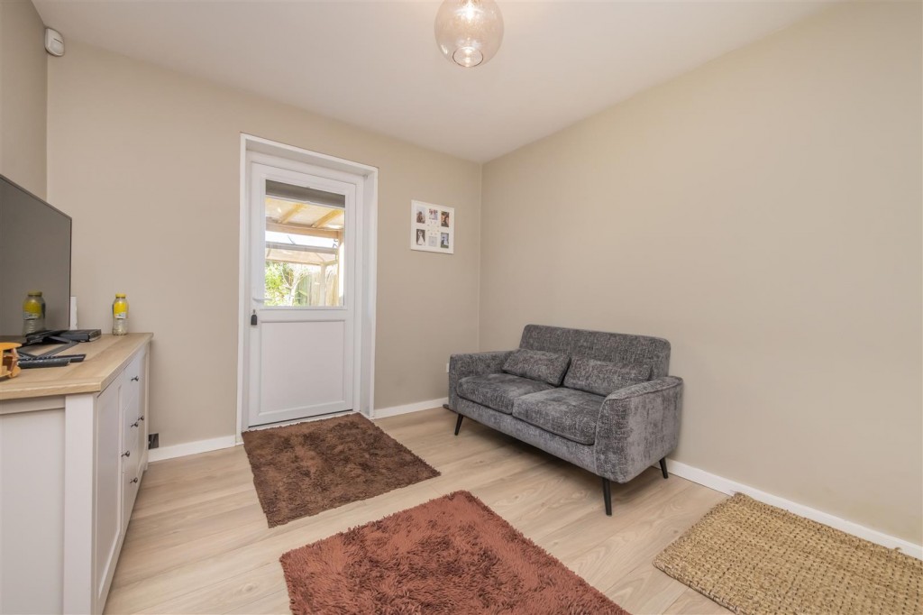 Images for Virginia Crescent, Burton Latimer, Kettering EAID:oscarjamesapi BID:3