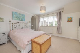 Images for The Longlands, Market Harborough
