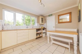 Images for The Longlands, Market Harborough