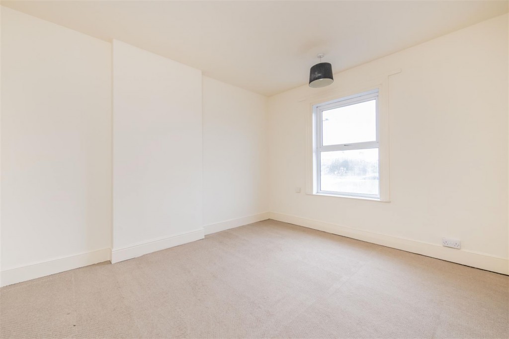 Images for West View, Corby EAID:oscarjamesapi BID:4