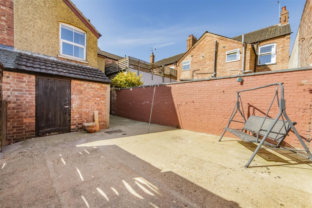 Images for Alfred Street, Kettering EAID:oscarjamesapi BID:2