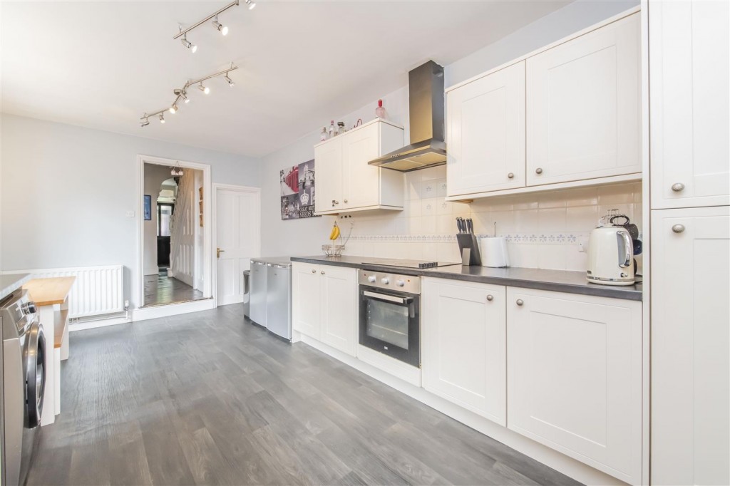Images for Broadway, Kettering EAID:oscarjamesapi BID:2