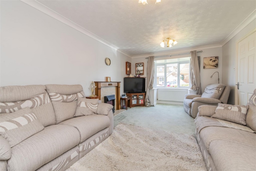 Images for Moreton Avenue, Wellingborough EAID:oscarjamesapi BID:6