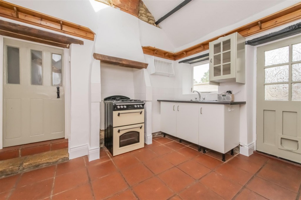 Images for Bridge Street, Brigstock, Kettering EAID:oscarjamesapi BID:4