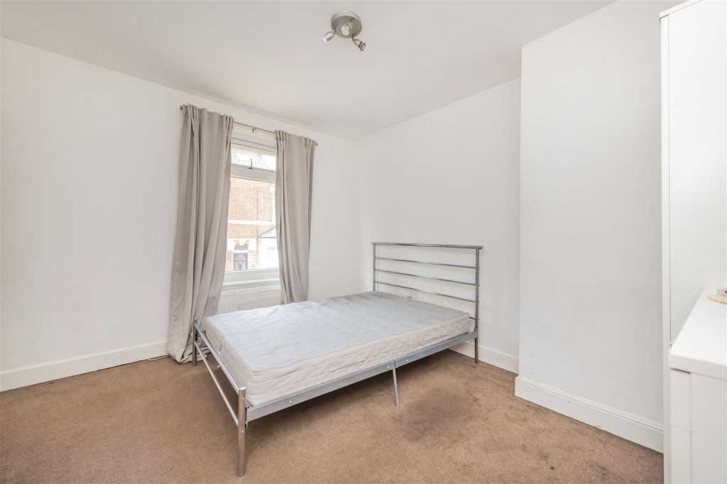Images for Wellington Street, Kettering EAID:oscarjamesapi BID:2