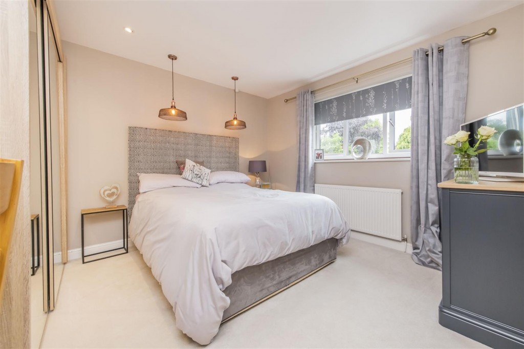 Images for Wold Road, Burton Latimer EAID:oscarjamesapi BID:3