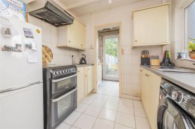 Images for Pioneer Avenue, Burton Latimer, Kettering