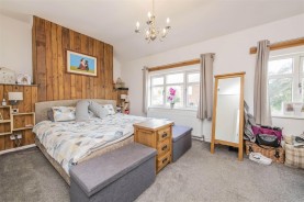 Images for Pioneer Avenue, Burton Latimer, Kettering