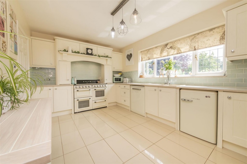 Images for Old Road, Walgrave EAID:oscarjamesapi BID:2