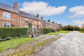 Images for Storefield Cottages, Kettering