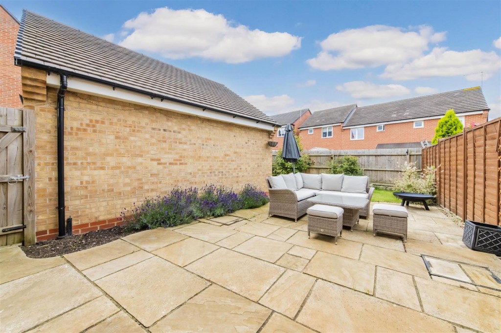 Images for Hanging Barrows, Boughton, Northampton EAID:oscarjamesapi BID:1