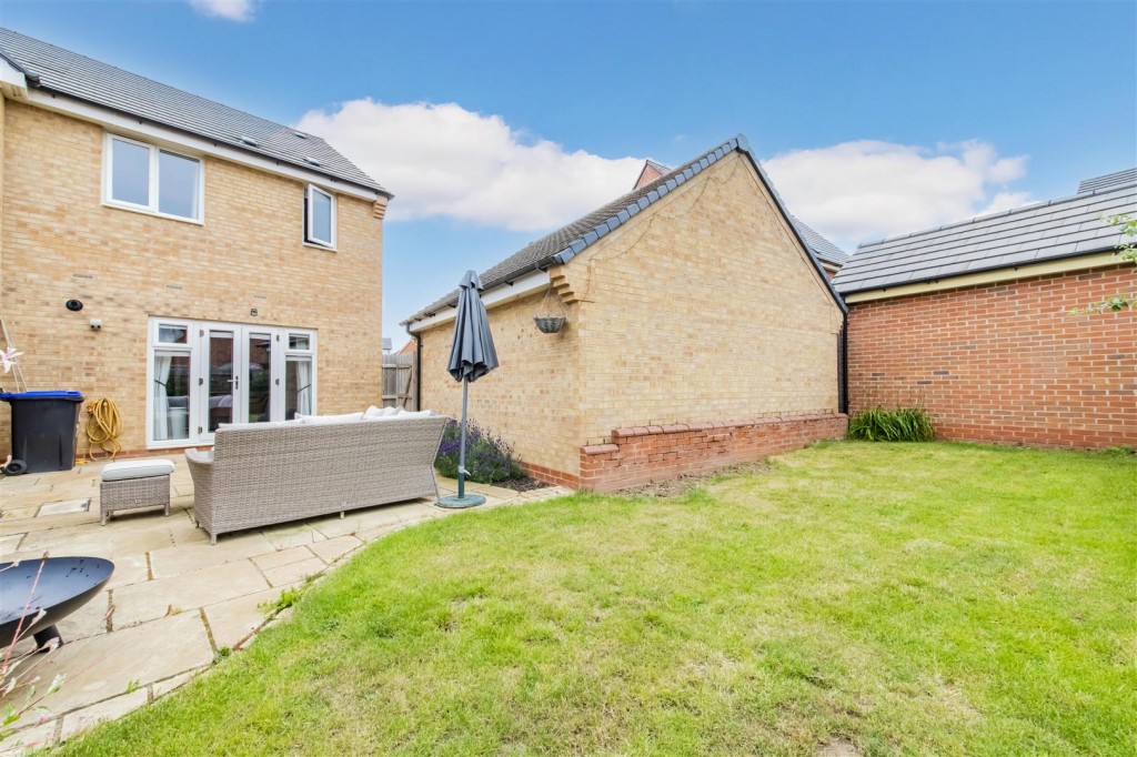 Images for Hanging Barrows, Boughton, Northampton EAID:oscarjamesapi BID:1