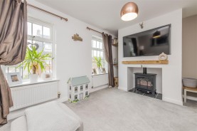 Images for Jacques Road, Burton Latimer - Viewing essential!