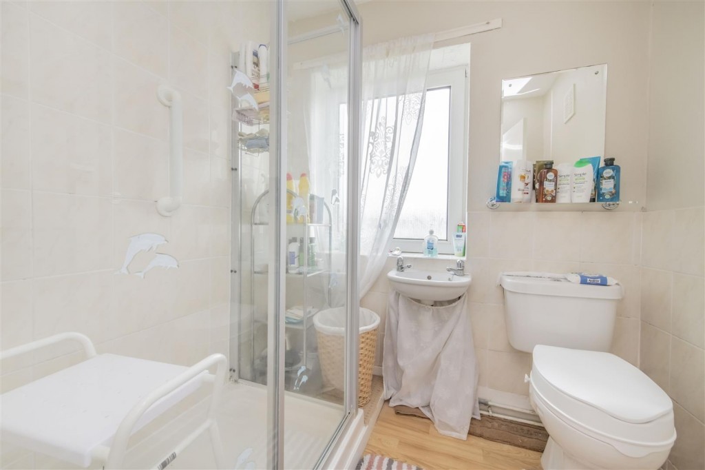 Images for Milton Road, Corby EAID:oscarjamesapi BID:4