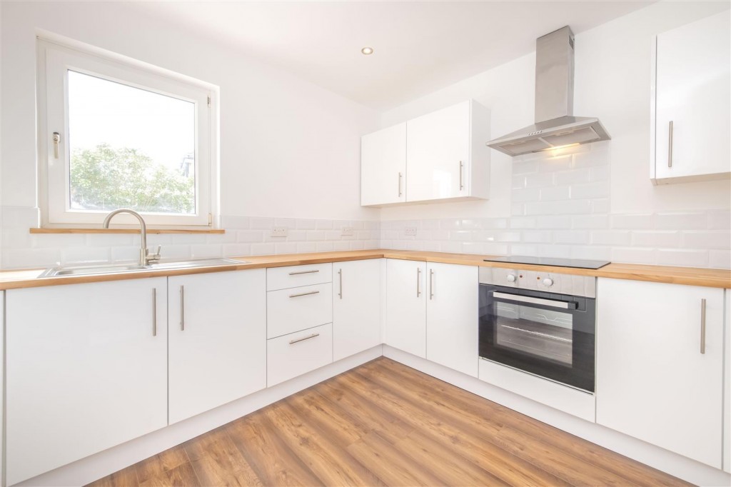 Images for Jubilee Crescent, Wellingborough EAID:oscarjamesapi BID:6