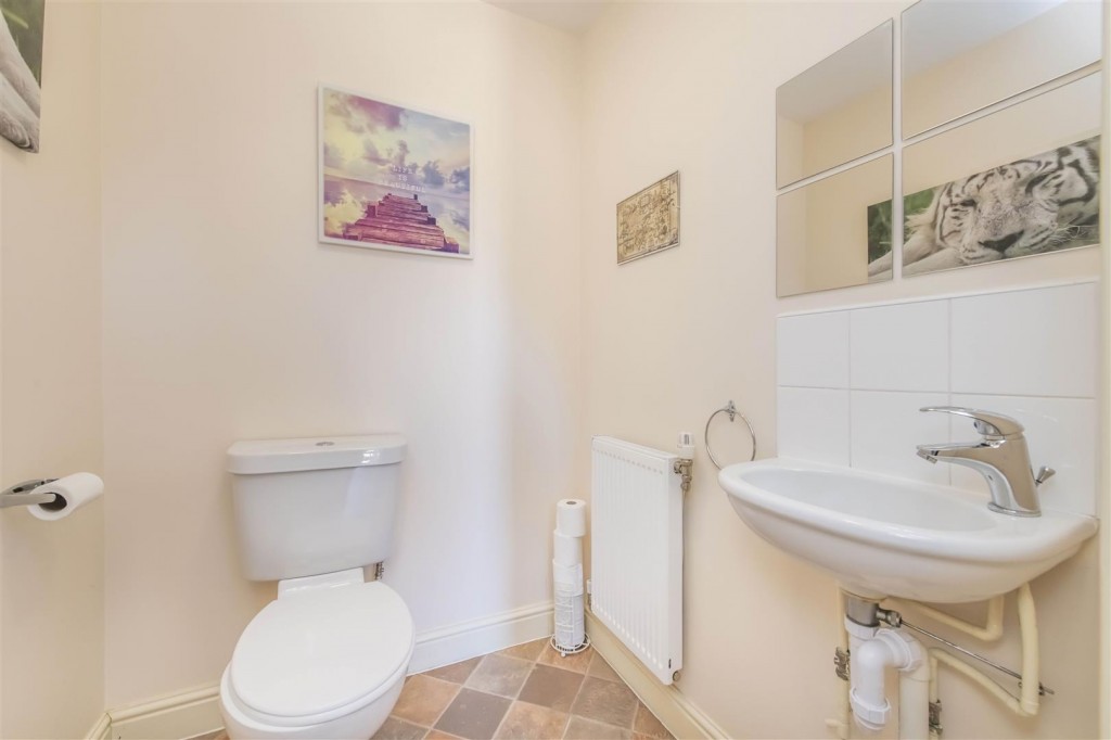 Images for Thurston Drive, Kettering EAID:oscarjamesapi BID:2