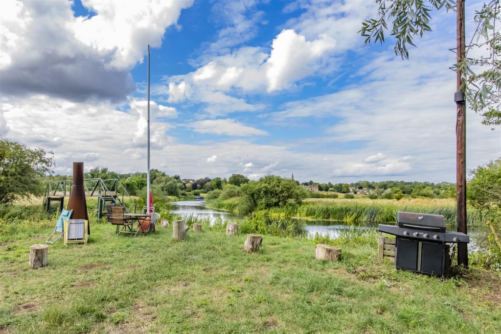 Images for Addington Road, Woodford, Kettering EAID:oscarjamesapi BID:3